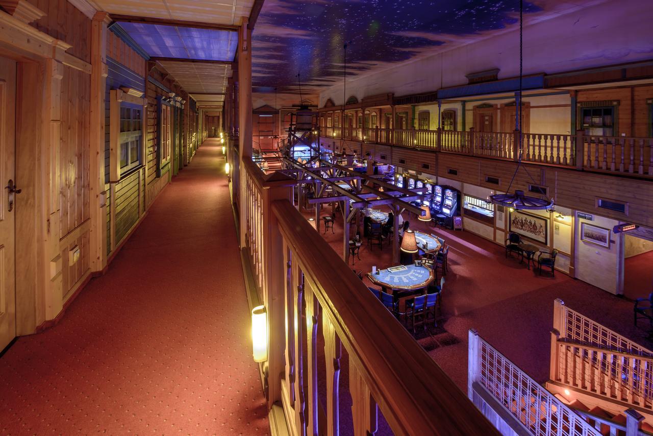 Casino & Hotel Eldorado Česká Kubice エクステリア 写真