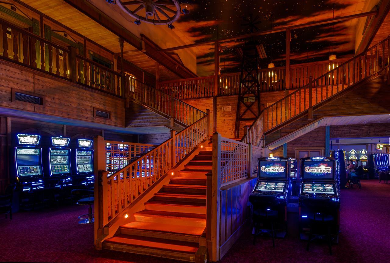 Casino & Hotel Eldorado Česká Kubice エクステリア 写真